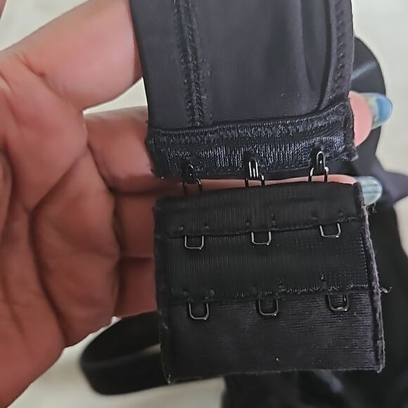 Bali Women's Underwire Black Bra 36D - Picture 12 of 16